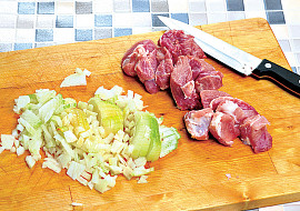 Pivní guláš z plecka