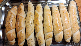 Sádlové rohlíky zadělávané v domácí pekárně