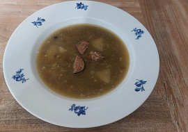 Sladkokyselá čočková polévka