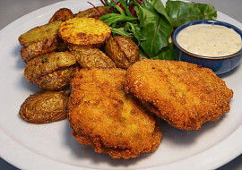 Vepřové karbanátky se sýrem a brokolicí