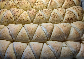 Česnekové trojúhelníčky