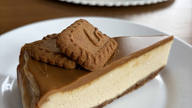 Karamelový Lotus cheesecake