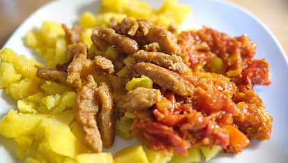 Sójové nudličky se zeleninou, Sójové nudličky se zeleninou a bramborami