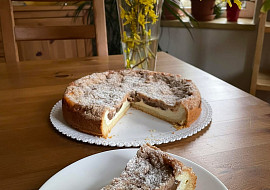 Švestkové řezy s tvarohem