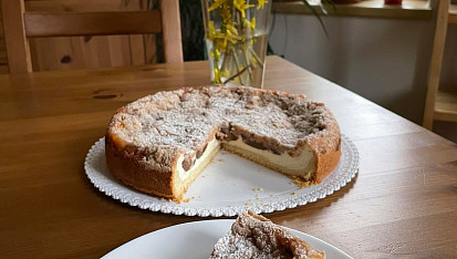 Švestkové řezy s tvarohem