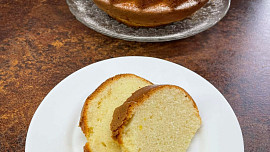 Bábovka (hrníčková, olejová)