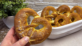 Louhované pivní preclíky