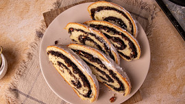 Makový závin de luxe