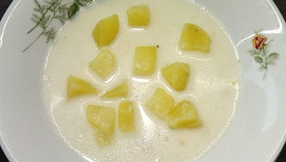 Bílá krémová česnečka