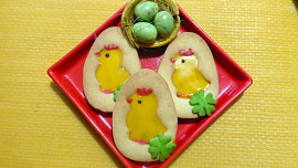 Linecká vajíčka s kuřátkem a čtyřlístkem