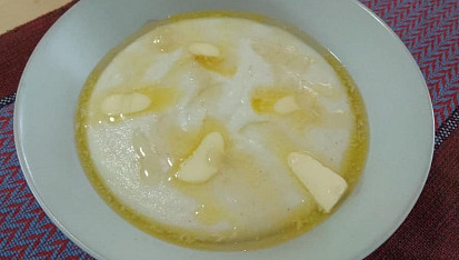 Novohospodský recept na krémovou krupicovou kaši, Skvelá iba s medom a maslom