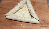 Zapečená tortilla jinak (párky, vejce, šunka, sýr)