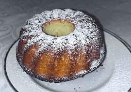 Voňavá kokosová bábovka