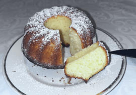 Voňavá kokosová bábovka