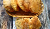 Domácí pita chleba