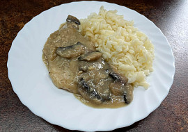 Vepřový plátek na žampionech