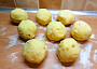 Lehké bramborové knedlíky s houskou