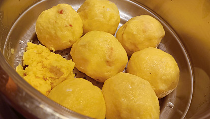 Lehké bramborové knedlíky s houskou