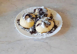 Ovocné kynuté knedlíky