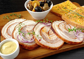 Studená roláda z bůčku