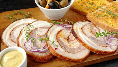 Studená roláda z bůčku