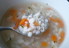 Uzená polévka s kroupami