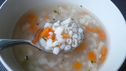 Uzená polévka s kroupami