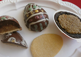 Zdobená kokosová vajíčka