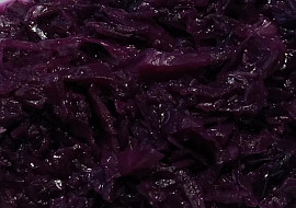 Červené zelí se slaninou, jablky a odvařovaným octem (Dobrota veľká...takto upravená kapusta chutila inak, ako obyčajná.)