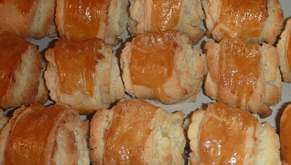 Gata - drobenkový závin, Ešte pred pocukrovaním