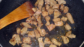 Labužnické bramboráčky s vepřovou směsí