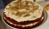 Lehoučký mrkvový dort s mascarpone a ricottou
