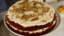Lehoučký mrkvový dort s mascarpone a ricottou