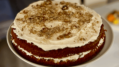 Lehoučký mrkvový dort s mascarpone a ricottou