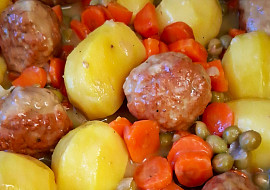 Mleté kuličky dušené v mrkvi