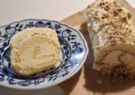 Nadýchaná piškotová roláda