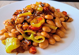 Rychlovka z fazolí a zeleniny