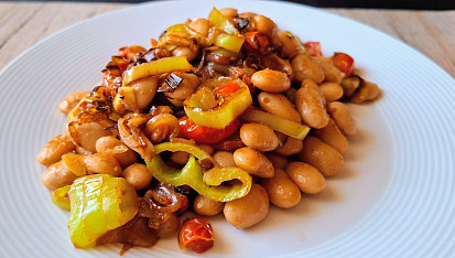 Rychlovka z fazolí a zeleniny