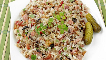 Rýžový kuba s uzeným kuřecím masem