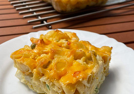 Zapečený květák s těstovinami a sýrem