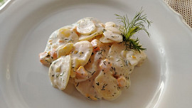 Bramborový salát s koprem