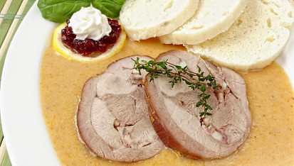 Krůtí roláda na způsob svíčkové