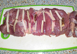 Krůtí roláda na způsob svíčkové