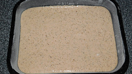 Ořechové řezy s čokoládovým krémem