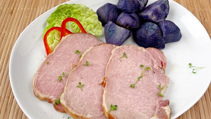 Pečená uzená kýta v medovo-hořčičné marinádě