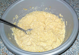 Sladké jablečné placičky s bílým vínem