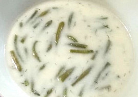 Smetanová polévka ze zelených lusků, s koprem (Výborná aj bez zemiakov, milovníci fazuliek ocenia.)