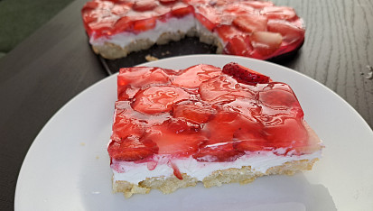 Jahodový tvarohový dezert