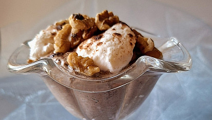 Kakaový krém z avokáda a kiwi