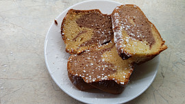 Sváteční mramorová bábovka